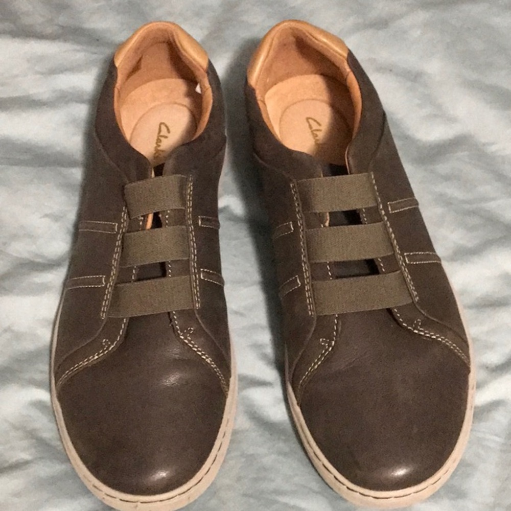Clarks womens Brown Casual Shoes